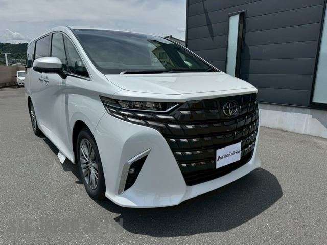 Toyota Alphard  2500 Image