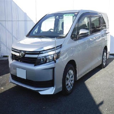Buy Japanese Toyota Voxy At STC Japan